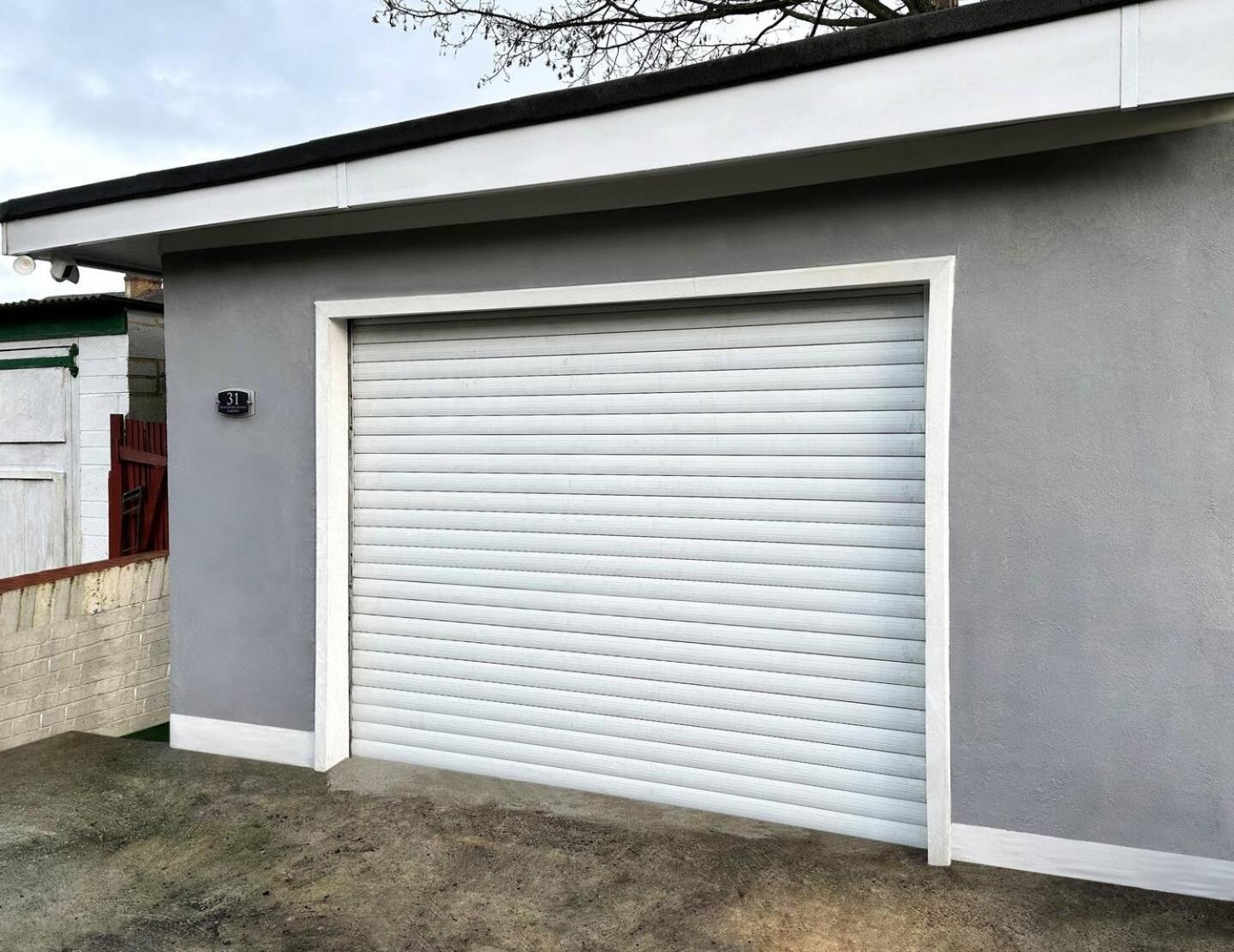 Boutique Backyard Bungalow - Brimsdown เอนฟิลด์ ภายนอก รูปภาพ